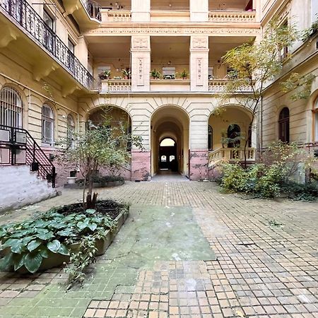 Industrial Westend Budapest Ngoại thất bức ảnh