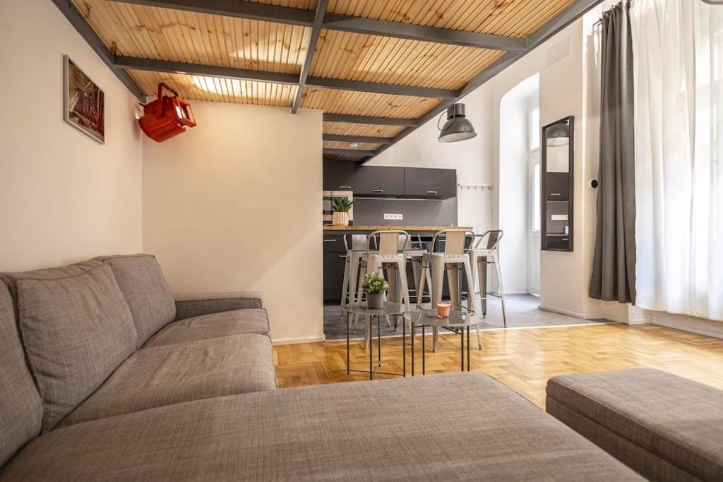 Industrial Westend Budapest Ngoại thất bức ảnh